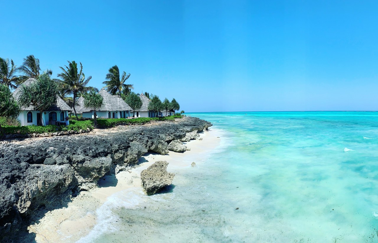 10 Days Safari and Zanzibar Combo: Safari and Beach Holiday